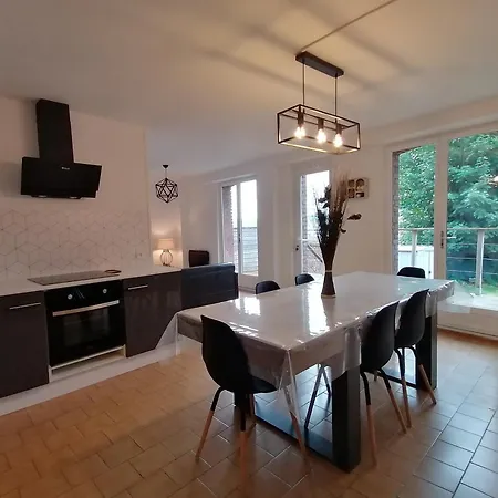 Apartmán O Pilotis Avec Terrasse Et Jardin