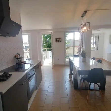 Apartment O Pilotis Avec Terrasse Et Jardin Le Treport