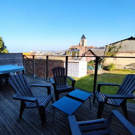 O Pilotis Avec Terrasse Et Jardin *