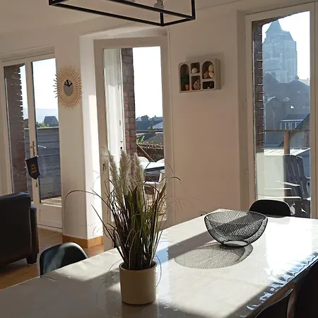 O Pilotis Avec Terrasse Et Jardin Lejlighed